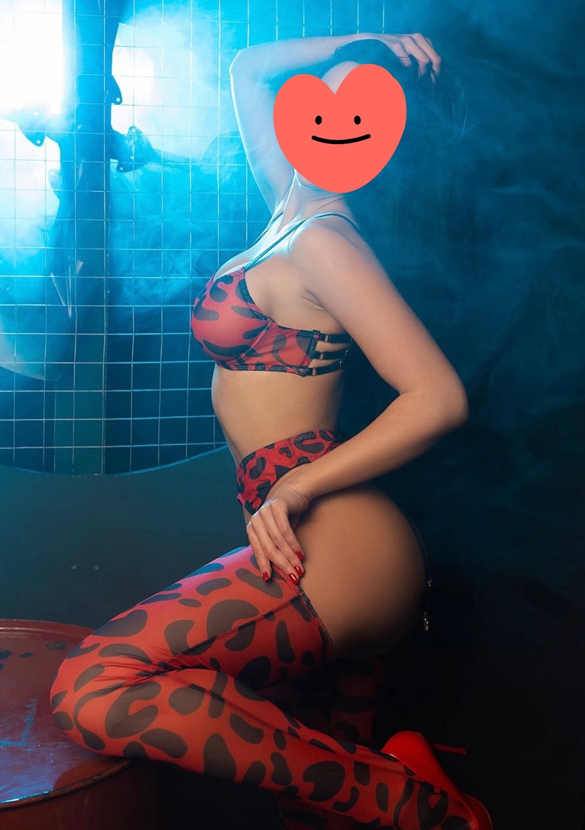לורה- דוגמנית ייחודית -בירושלים