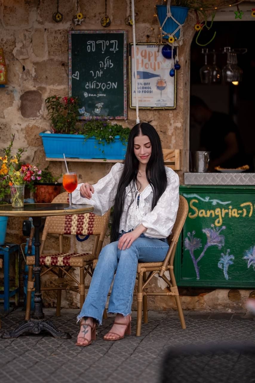 ליזה – בתל אביב-בחורה מושלמת בת 25 חטובה