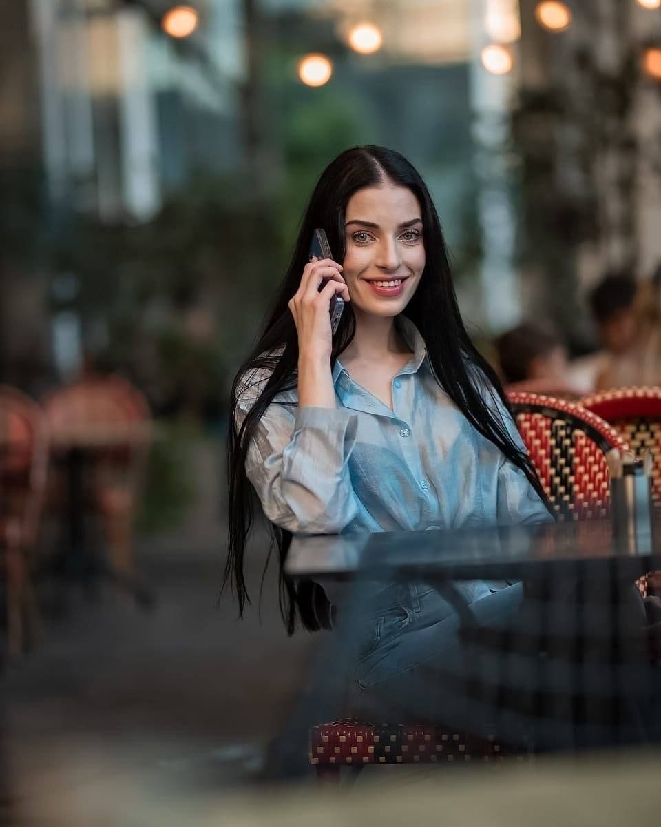 ליזה – בתל אביב -מטפלת לוהטת בת 25 כוסית