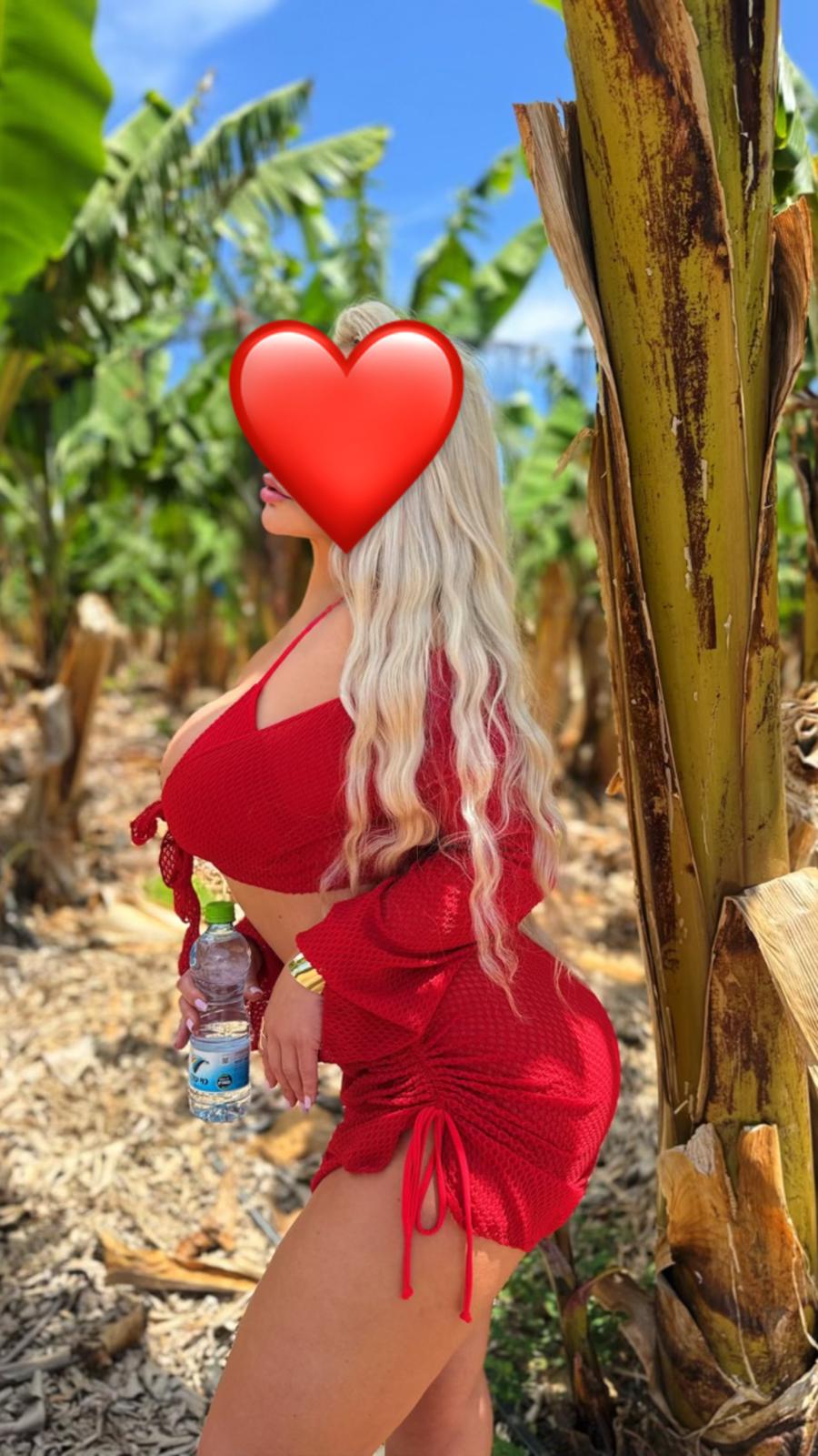 סופיה – חיפה בלונדה מסאזיסטית סקסית מטריפה